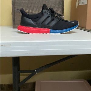Adidas Ultra Boost Size 11
